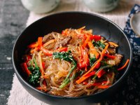 Japchae - a Koreai Gyors Sülttészta